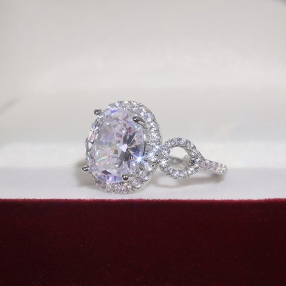 🔥Beautiful Hollow Oval Pure Zircon Cubic Carved Macro Pave Silver Rings, K812 - Picture 2 of 5